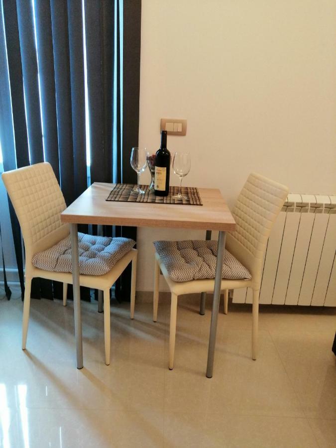 Studio Apartman Irena 2 Bijela Luaran gambar